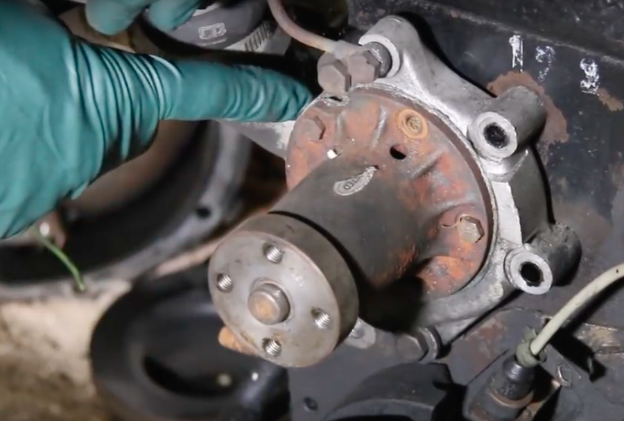 Why are The Water Pump Bolts Always So Rusty? Engine Problem